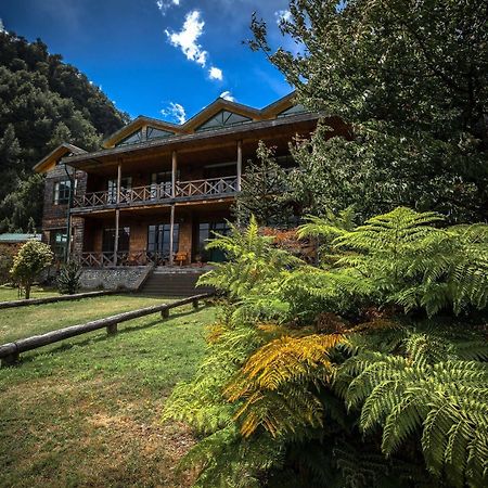 Mitico Puelo Lodge Las Gualas المظهر الخارجي الصورة